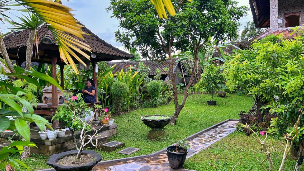 Gusti Home Stay Ubud Zewnętrze zdjęcie