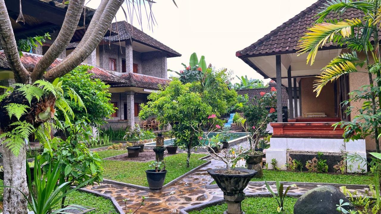 Gusti Home Stay Ubud Zewnętrze zdjęcie