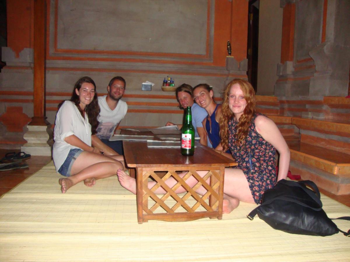 Gusti Home Stay Ubud Zewnętrze zdjęcie