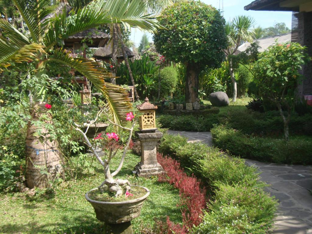 Gusti Home Stay Ubud Zewnętrze zdjęcie