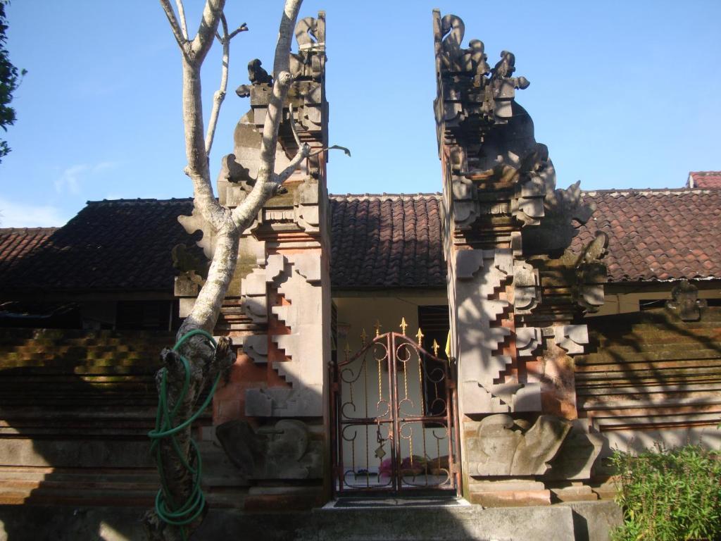 Gusti Home Stay Ubud Zewnętrze zdjęcie