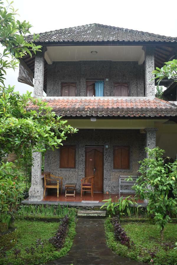 Gusti Home Stay Ubud Zewnętrze zdjęcie